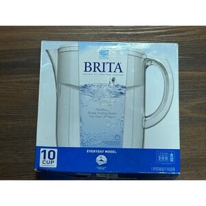 Brita Water Pitcher & Filter 5 Cup Slim BPA Free‎ New
